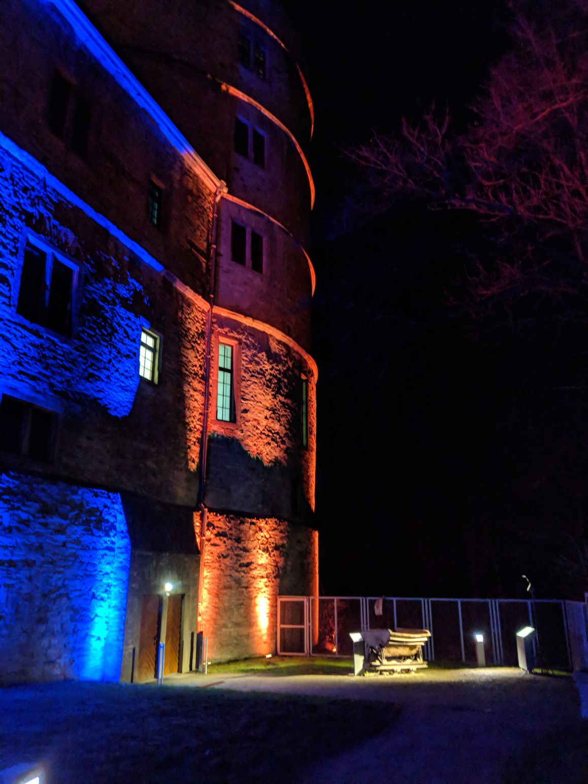 Lichter gegen Dunkelheit